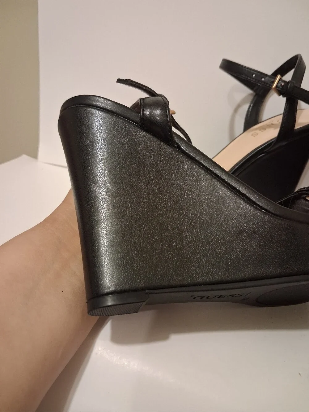 GUESS Black Platform Wedge Sandals Women's Size 6 Ankle Strap Gold Logo